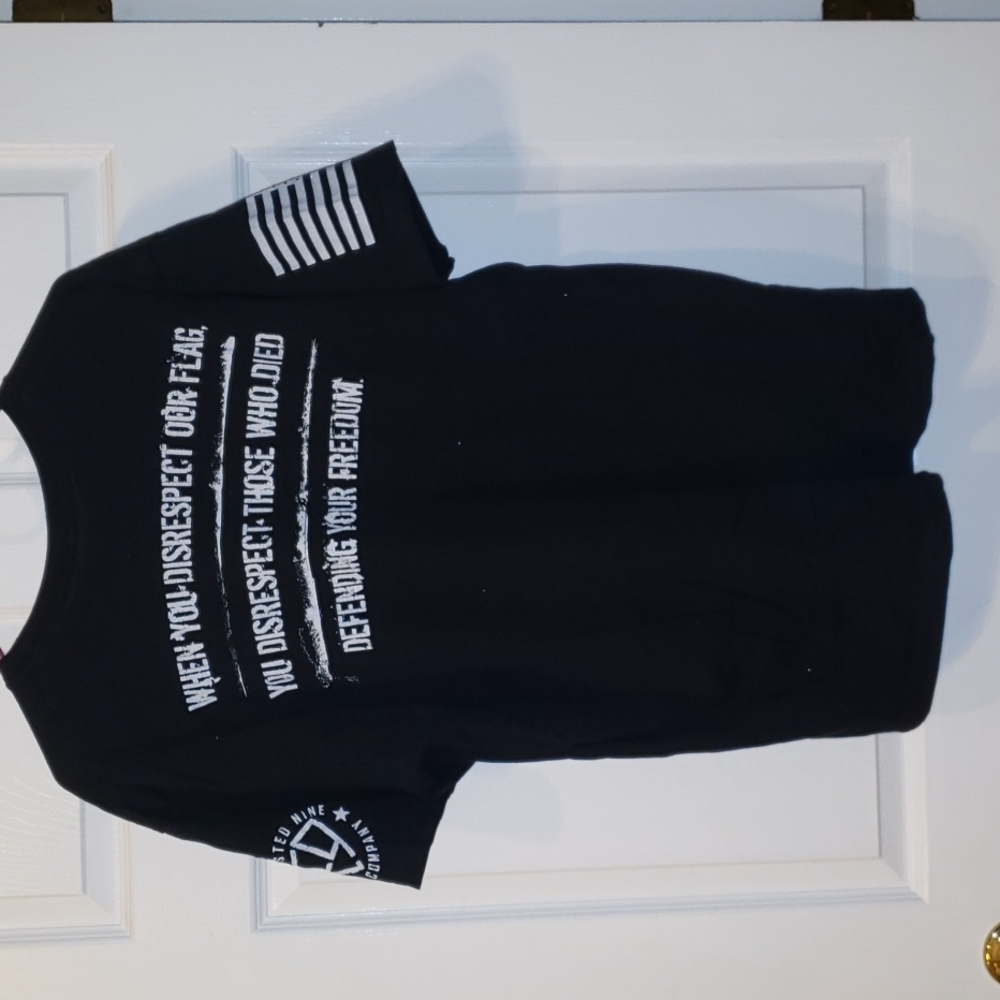 Grunt Style Men black graphic tee in XL size. - Picture 4 of 8